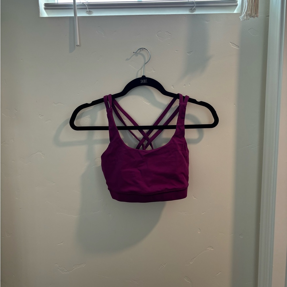 Purple lululemon sports bra - Picture 1 of 1